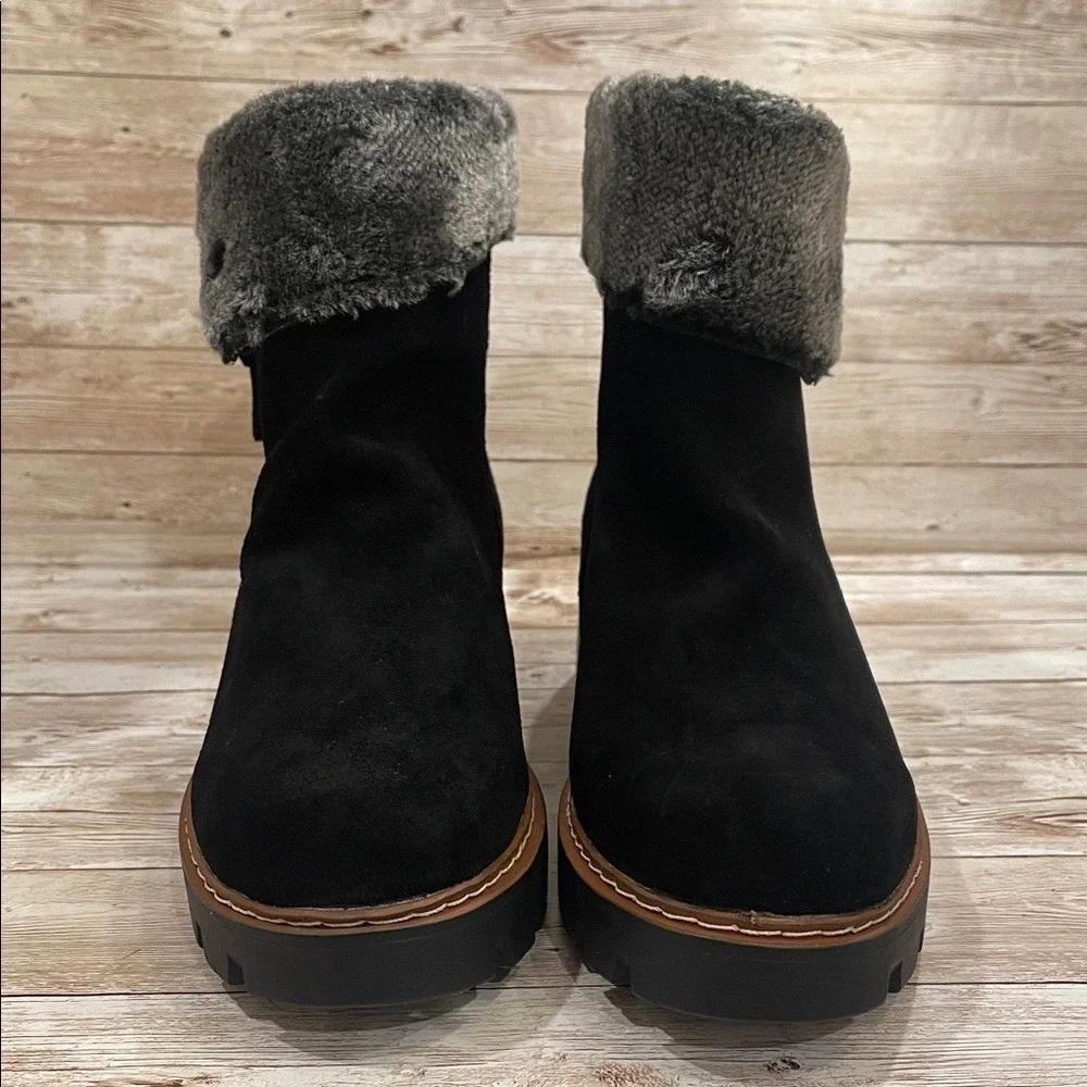 Baretraps Wyoming Womens Black Suede Water Resistant Faux Fur Lug Sole Boots